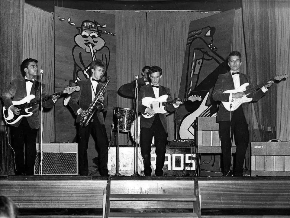 The Konrads live at Wickham Hall, West Wickham, 24 October 1963