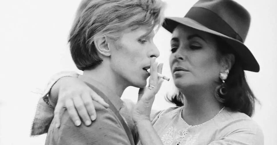 David Bowie and Elizabeth Taylor, 28 September 1974 © Terry O'Neill